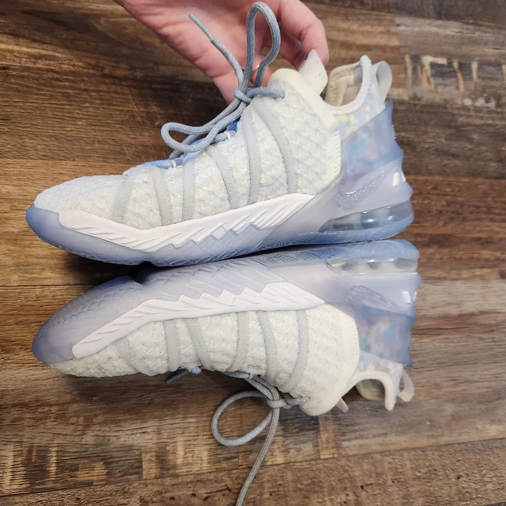 Nike great clean